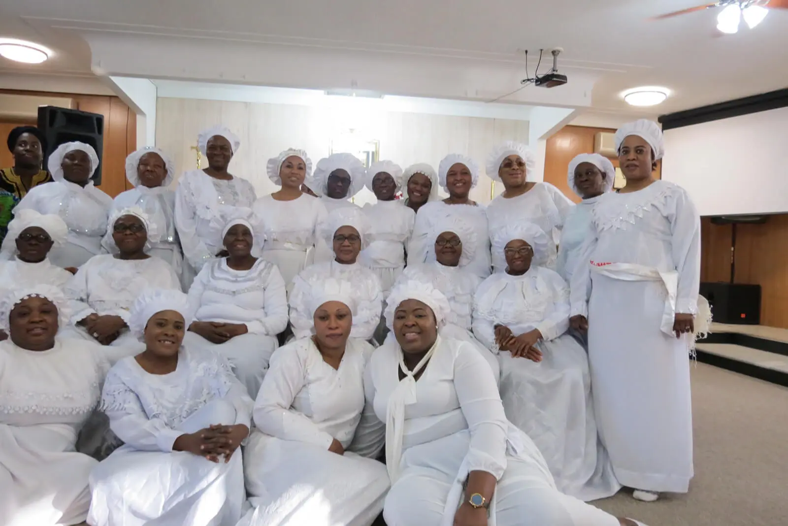 women-s-ministry-6.webp